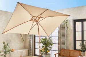 Lees meer over het artikel Hoe vervang je het doek van een parasol?