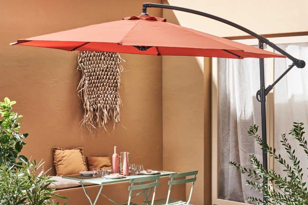 Lees meer over het artikel Welke kleur kies je voor een parasol?